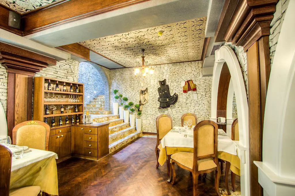 Lot Boutique Hotel By Hotels And Preference Τίρανα