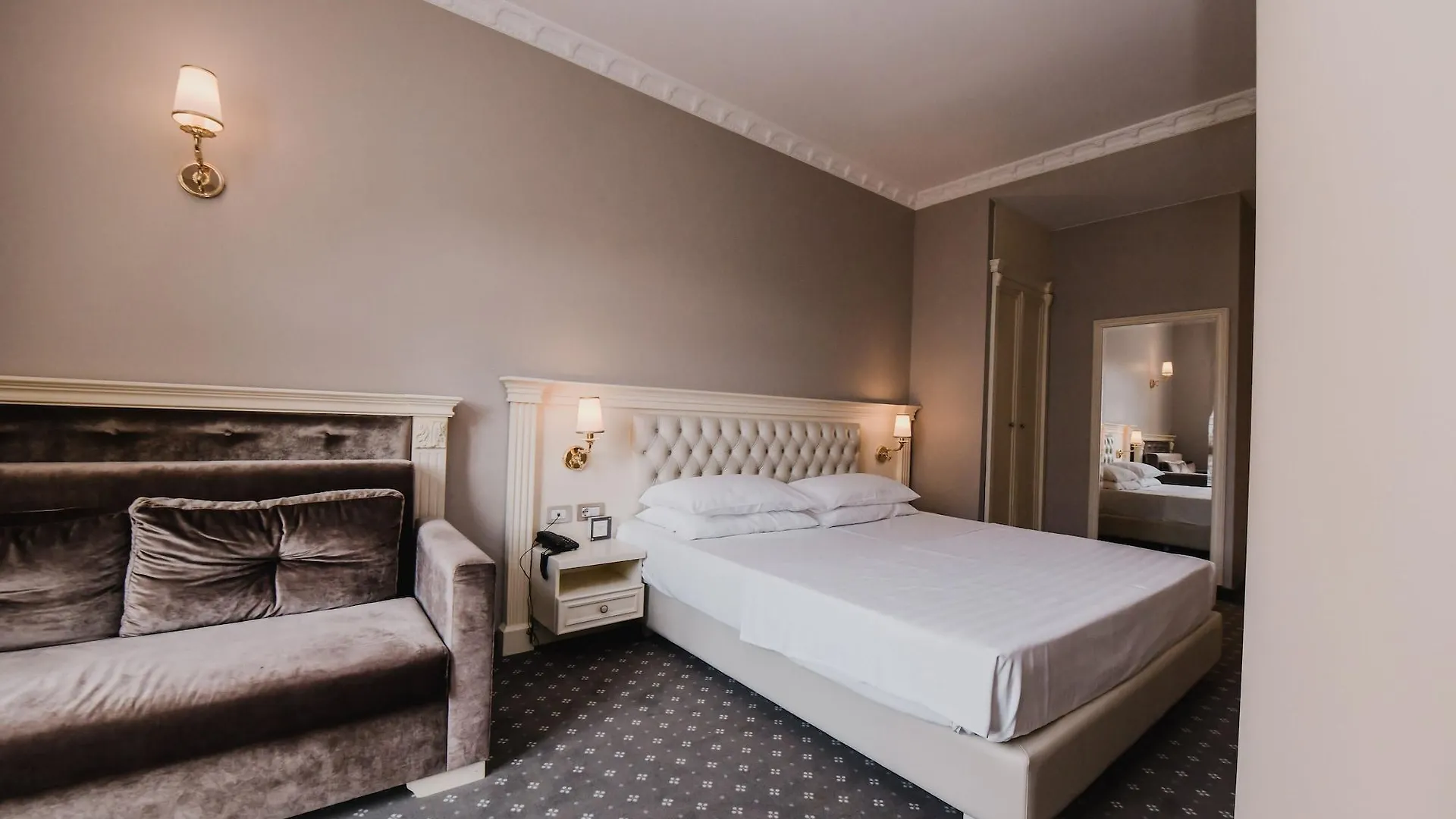 Lot Boutique Hotel By Hotels And Preference Tirana