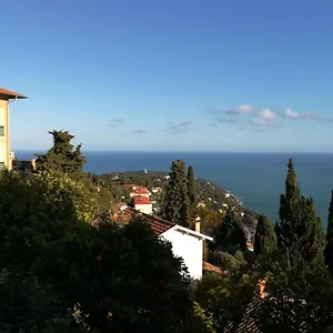 Monaco's Cottage&spa Roccabruna